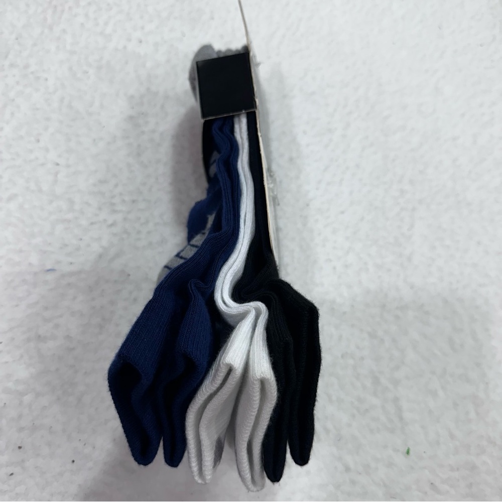 Under Armour Socks - Picture 3 of 12